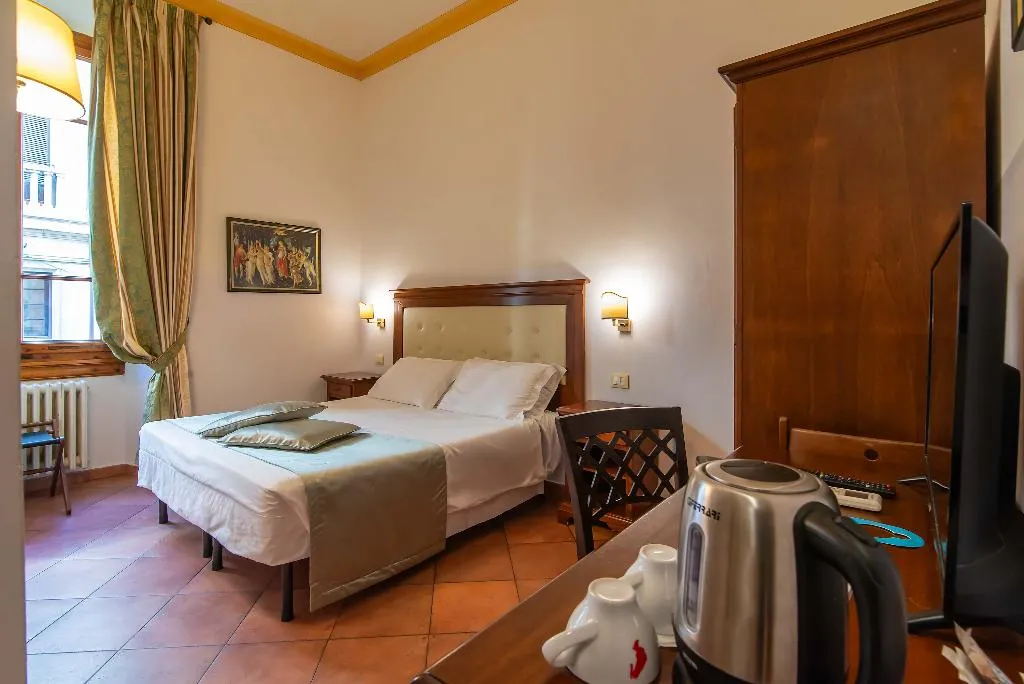 Double or Twin STANDARD Room, Cimabue, Florence