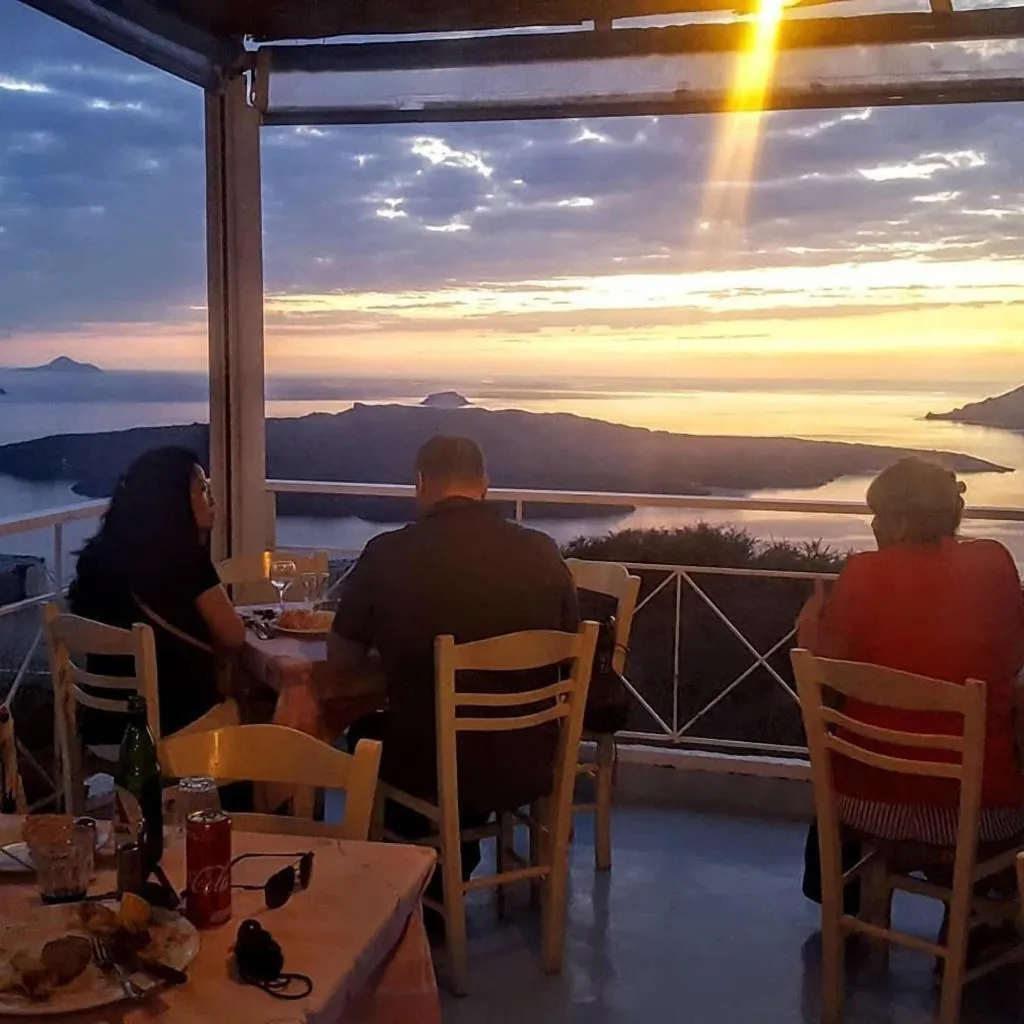 General view, Pleasure Beachside Studios, Santorini