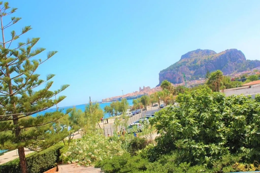 General view, Hotel Tourist, Palermo