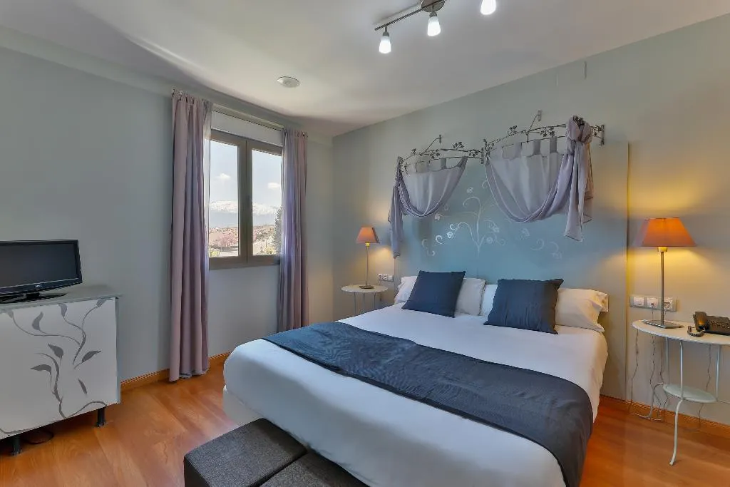 SUITE SUPERIOR Room, Santana Hotel Restaurante, Madrid