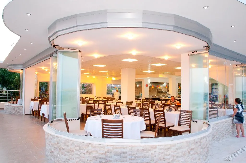 Restaurant, Dogan Beach Resort & Spa Hotel, Izmir