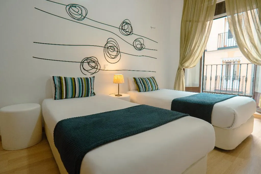 APARTMENT CAPACITY 4 TWO BEDROOMS Room, Smartr Chueca, Madrid