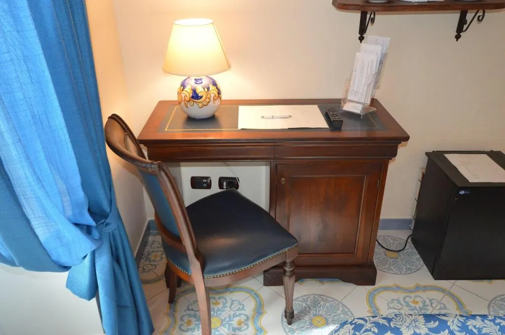 TWIN STANDARD Room, B&B Palazzo Pisani, Naples