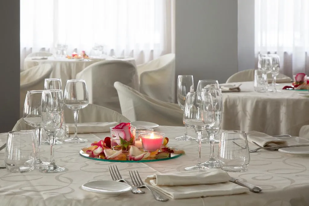 Restaurant, Hotel Marad, Naples