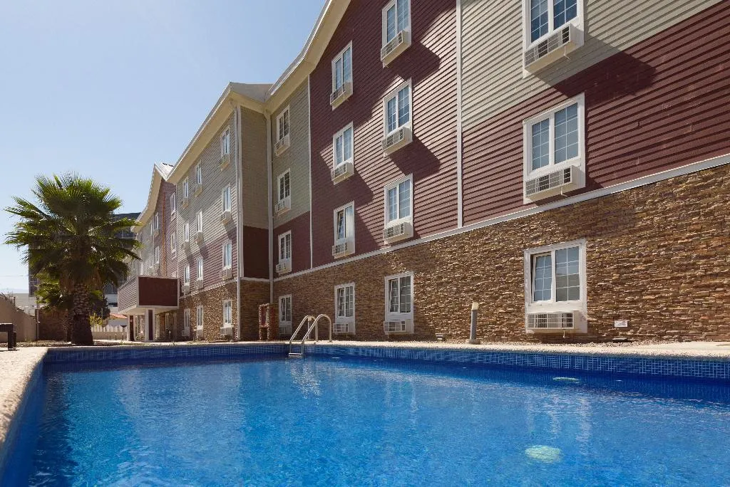 Pool, Extended Suites Cancun Cumbres, Cancun Area