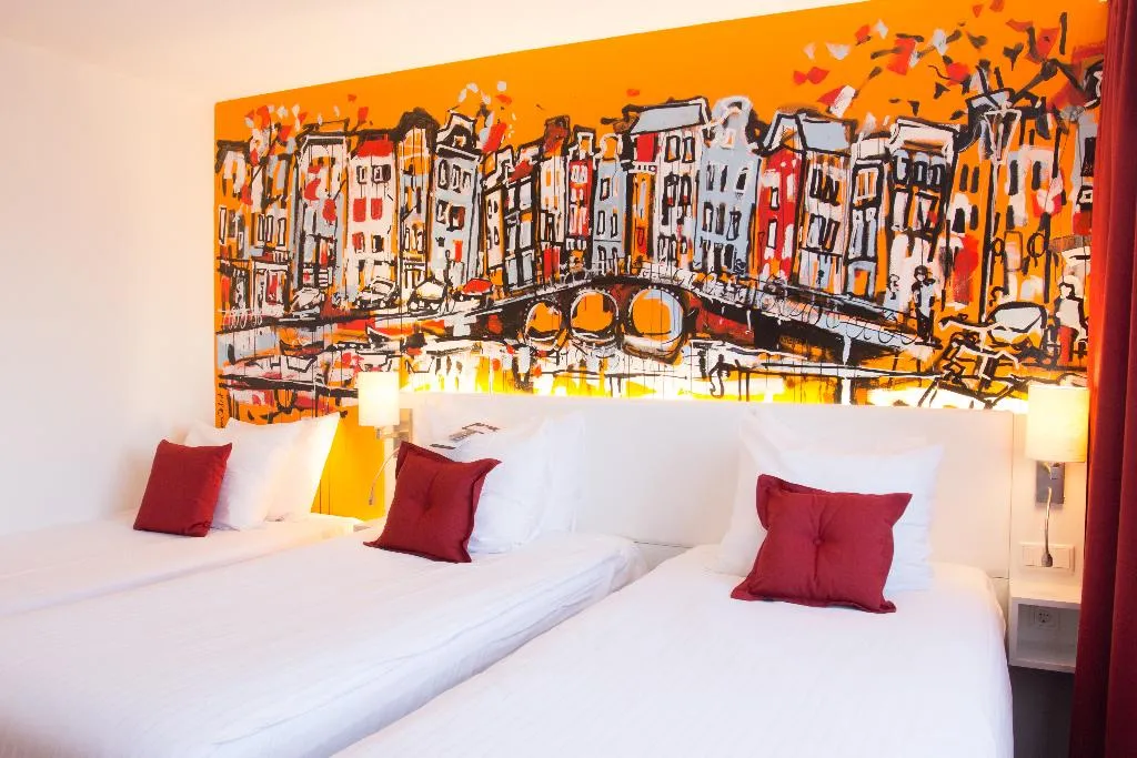 TRIPLE STANDARD Room, WestCord Art Hotel Amsterdam 3 stars, Amsterdam