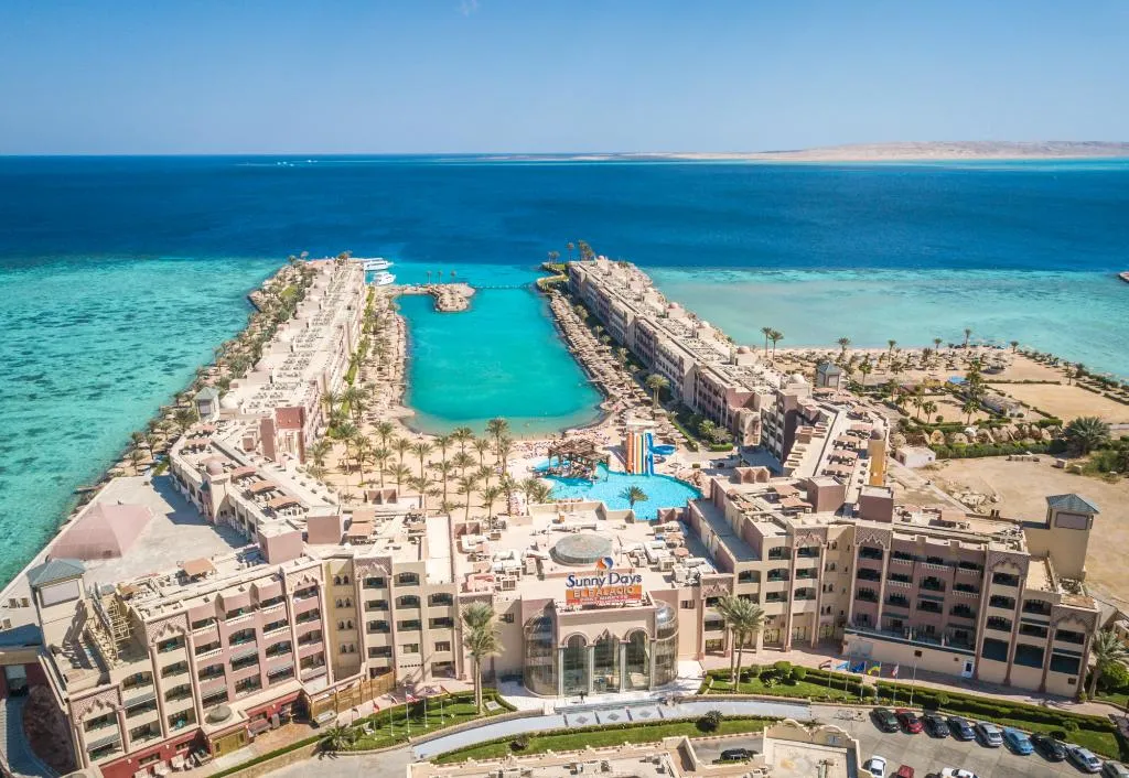 Beach, Sunny Days El Palacio Resort & Spa, Red Sea Riviera