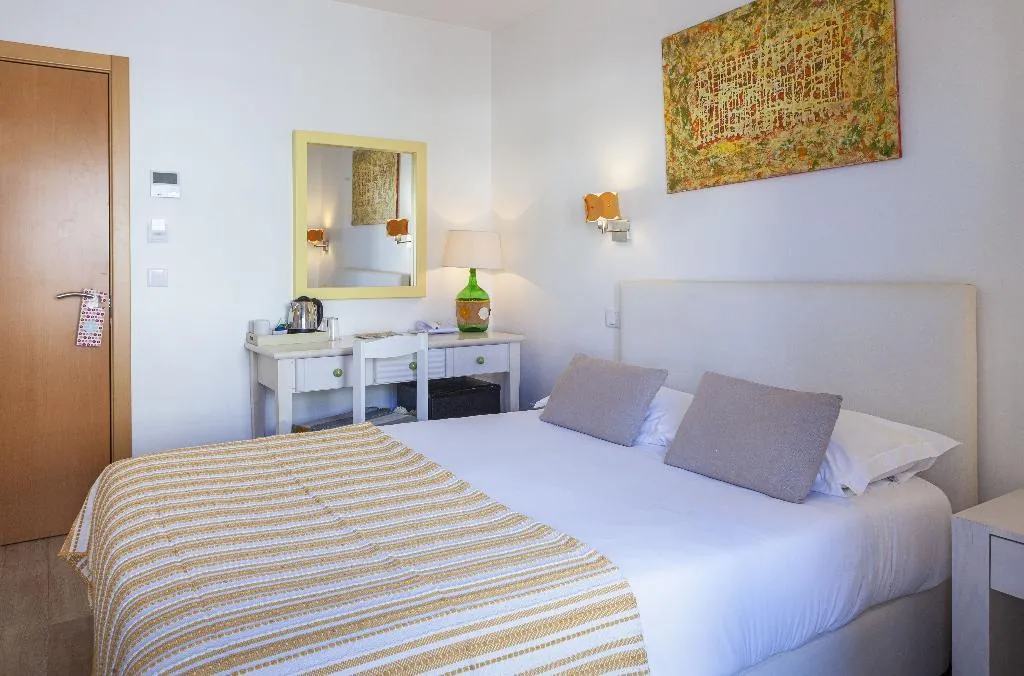 SINGLE STANDARD Room, Casa do Outeiro, Arts & Crafts Boutique Hotel, Porto
