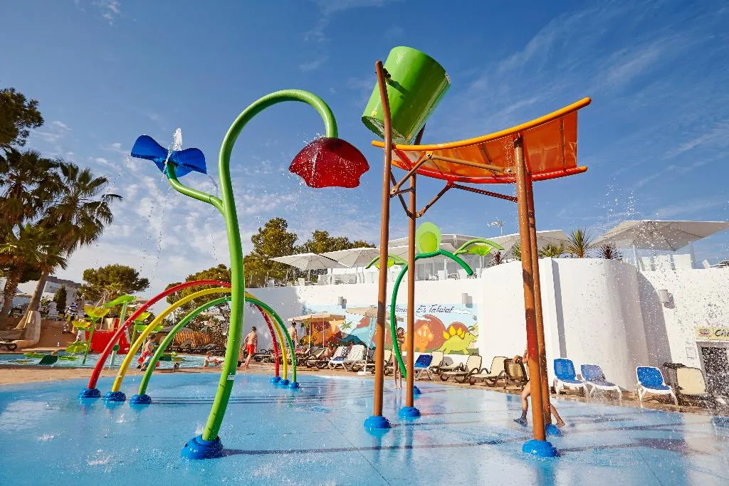 Pool, Hotel Club Es Talaial, Majorca