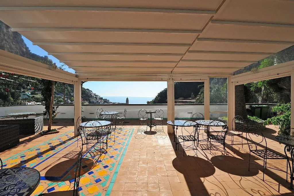 General view, Hotel Villa Annalara, Naples