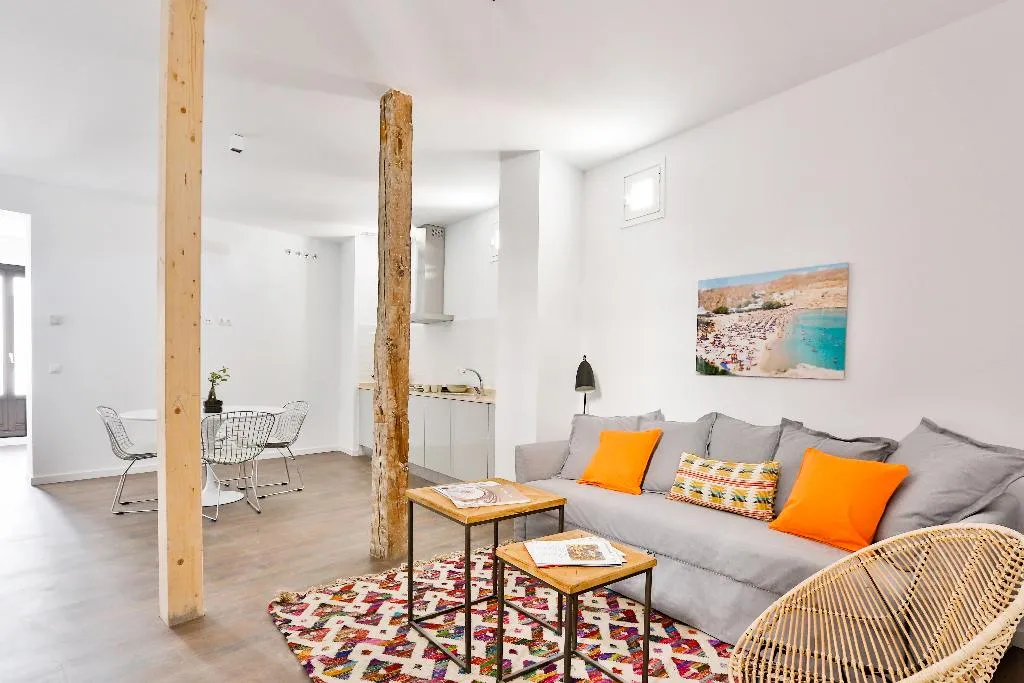 APARTMENT TWO BEDROOMS Room, Urban Vida Calatrava, Madrid