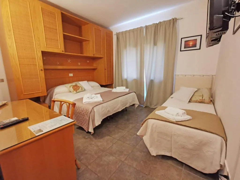 Room, Del Molo, Olbia