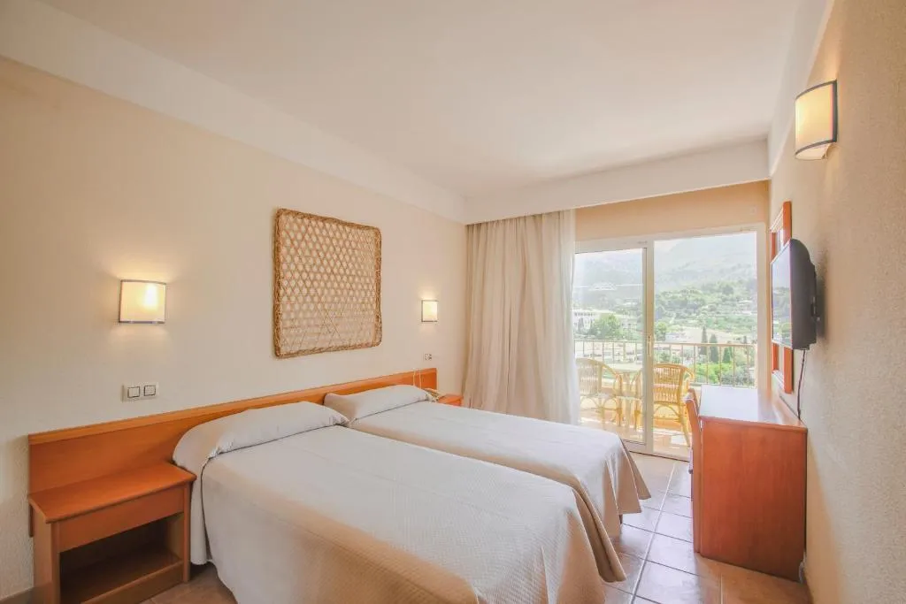 Double or Twin STANDARD Room, Hotel Eden Nord Soller, Majorca