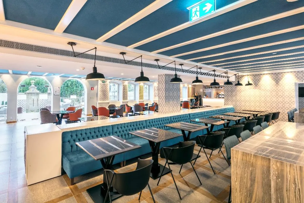 Restaurant, Catalonia Porto, Porto