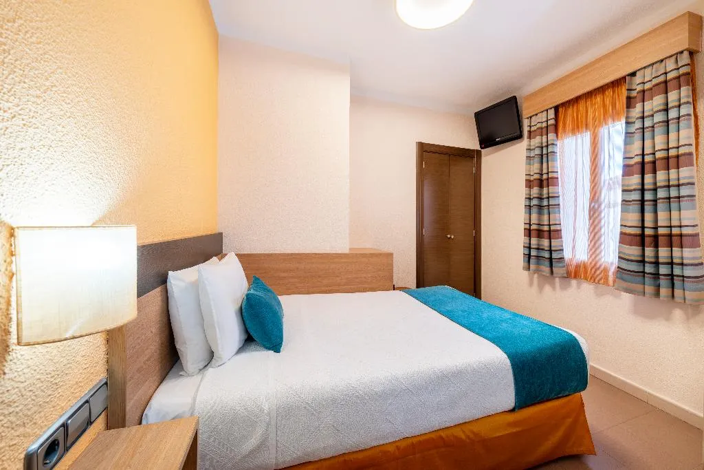 SINGLE STANDARD Room, Ballesta, Madrid