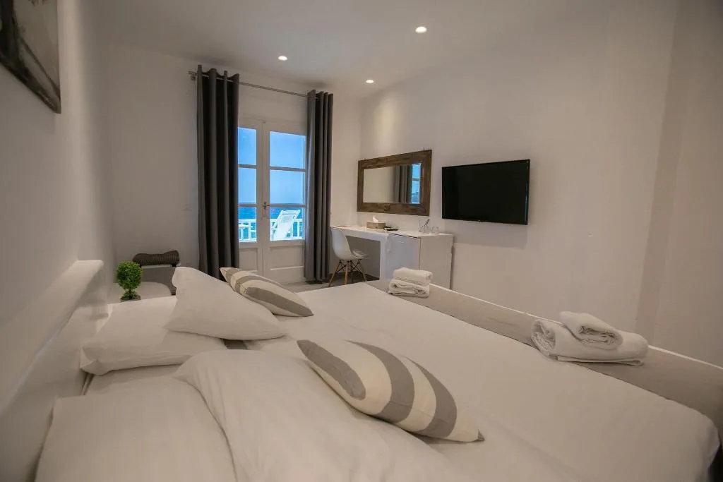 DOUBLE DELUXE SEA VIEW WITH BALCONY Room, Acrogiali, Mykonos