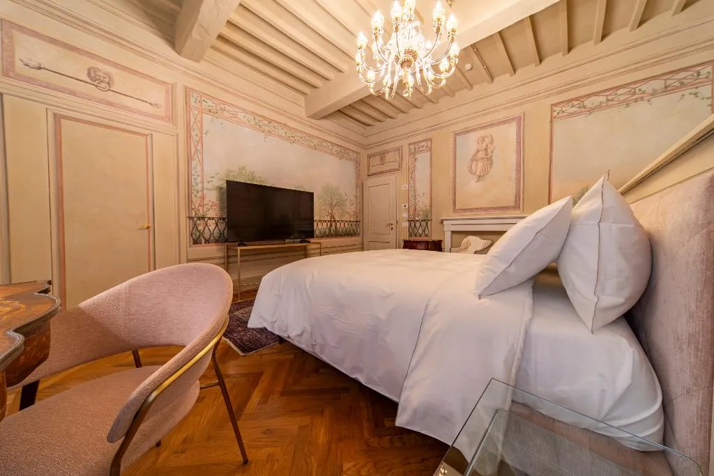 DOUBLE SUPERIOR Room, Residenza d’epoca Luca Pacioli, Florence