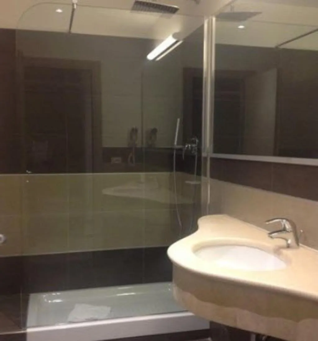 TRIPLE SUPERIOR Room, California, Rome