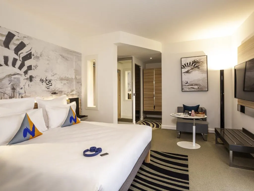 DOUBLE SUPERIOR WITH DOUBLE BED Room, Novotel Tunis Lac, Tunisia