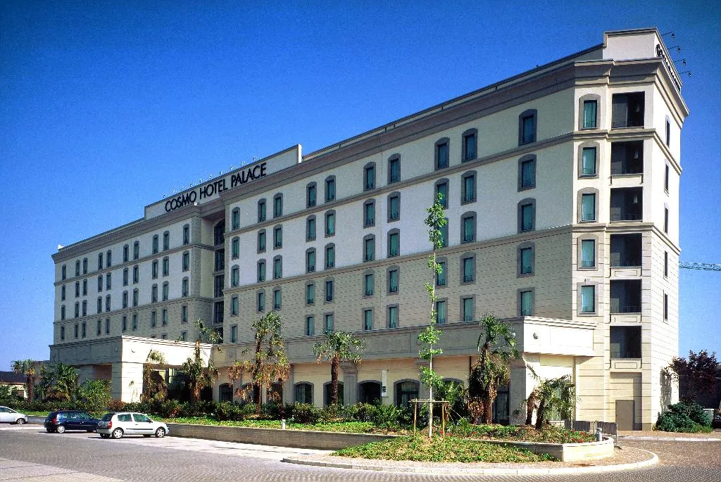 General view, Cosmo Hotel Palace, Milan