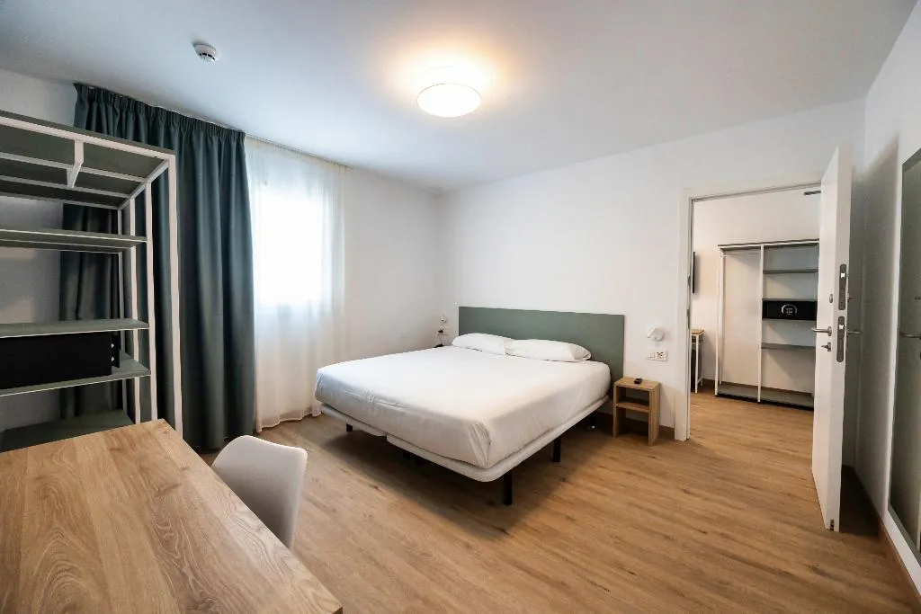 Double or Twin WITH TERRACE Room, Hotel Calella by Beatriz Hoteles, Costa Brava