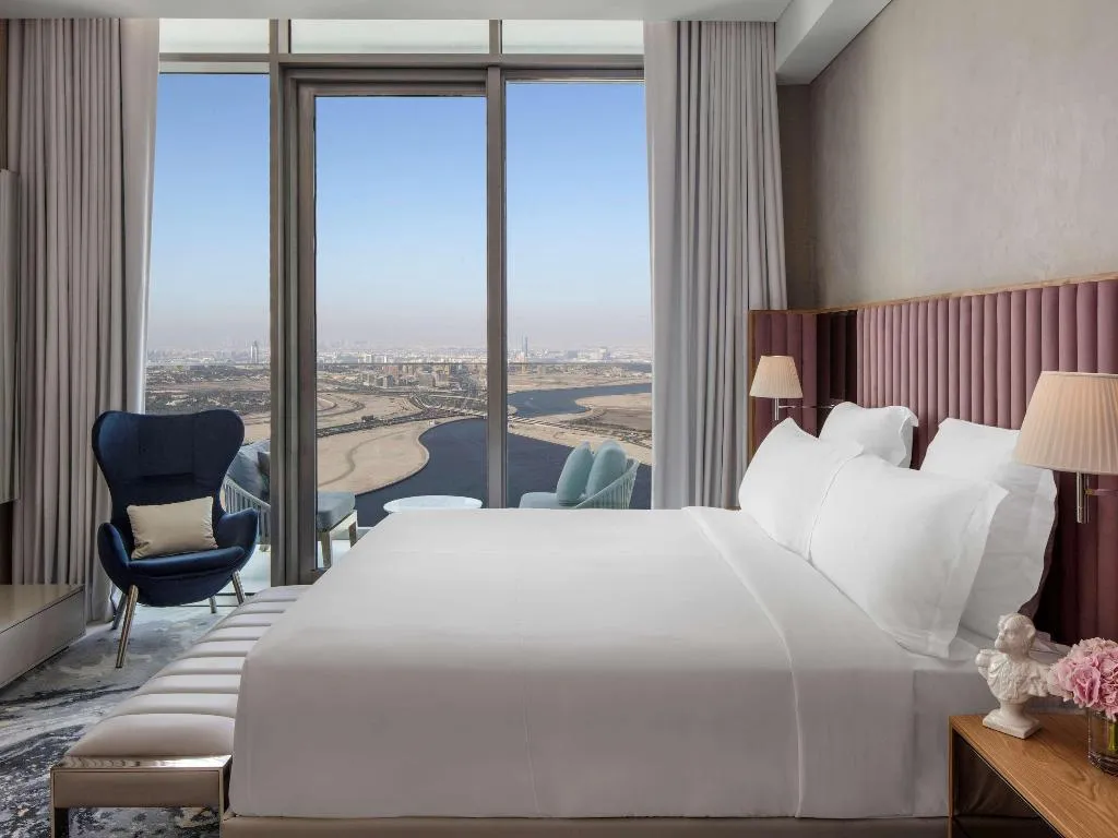 APARTMENT WITH BALCONY Room, SLS Dubai Hotel & Residences, Dubai