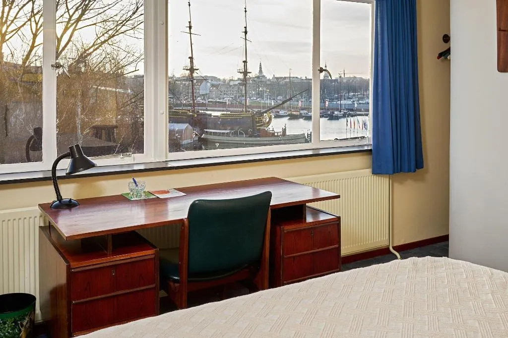 Room, Pension Homeland, Amsterdam