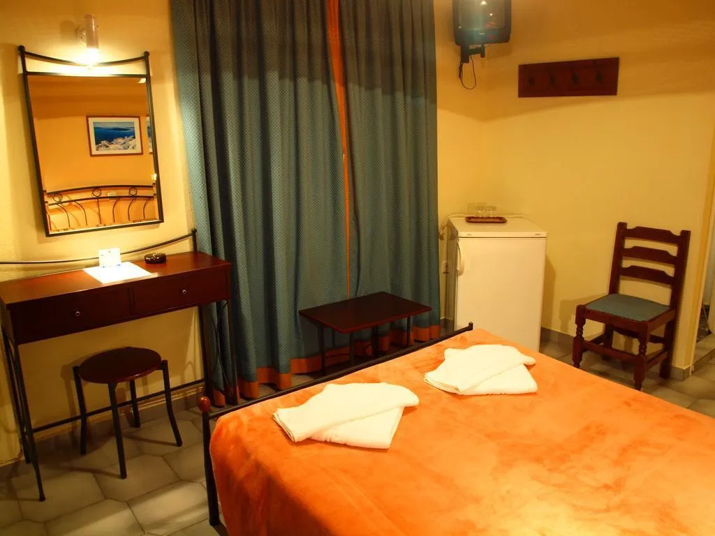 General view, Albatros Hotel, Santorini