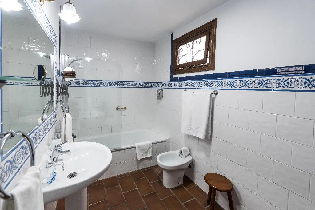 JUNIOR SUITE STANDARD Room, Soho Boutique Palacio San Gabriel  Ronda, Costa Del Sol