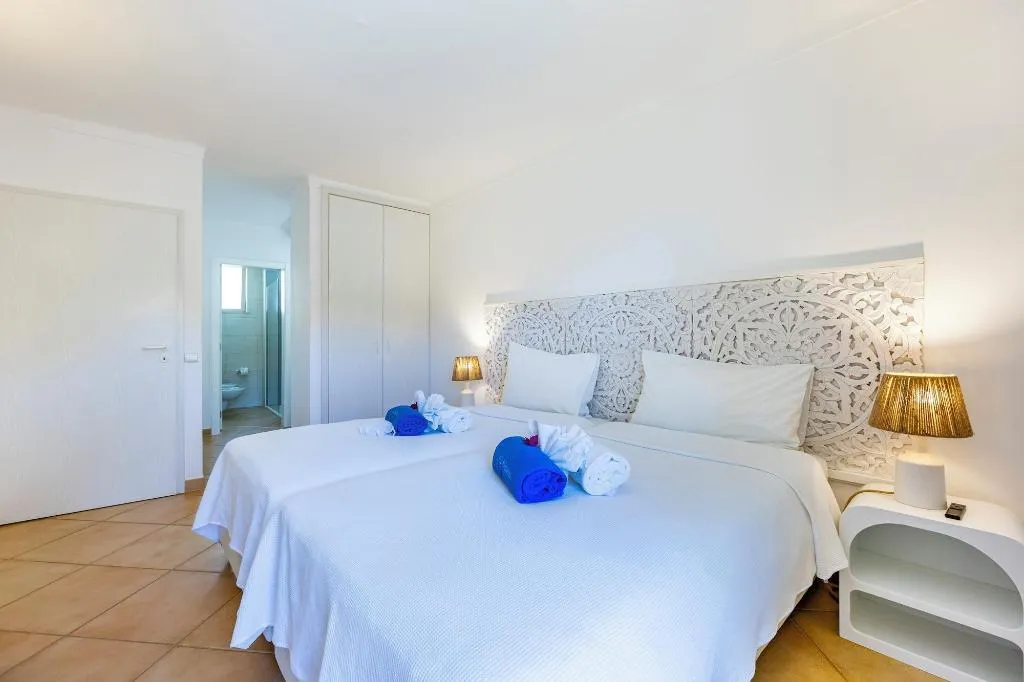 Room, Vila Palmeira, Algarve