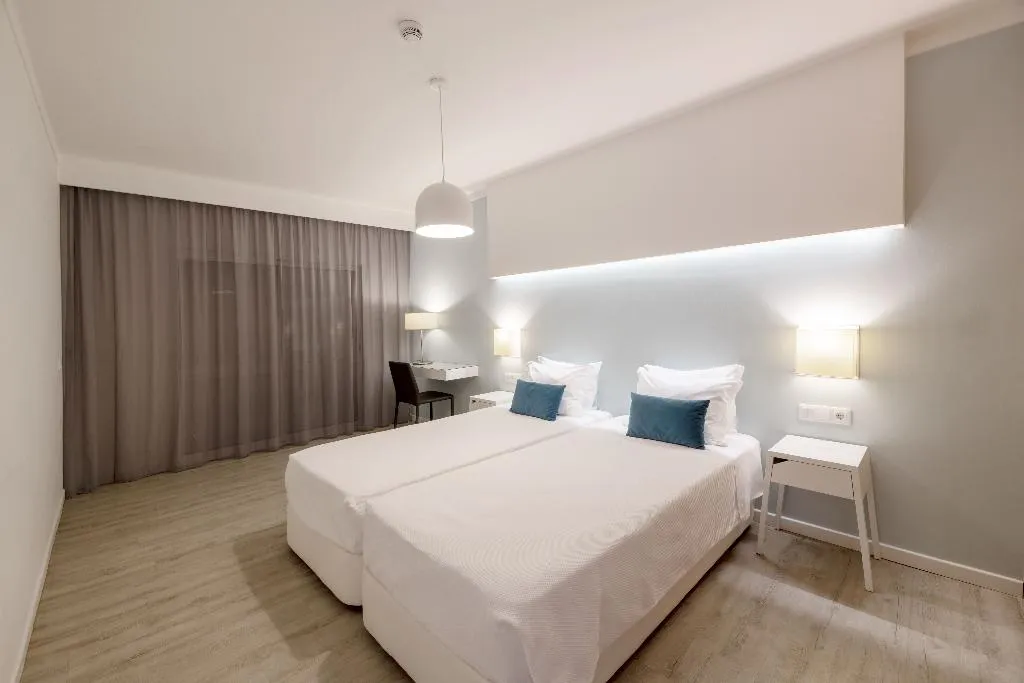 APARTMENT PREMIUM TWO BEDROOMS Room, AlvorMar Apartamentos Turisticos, Algarve