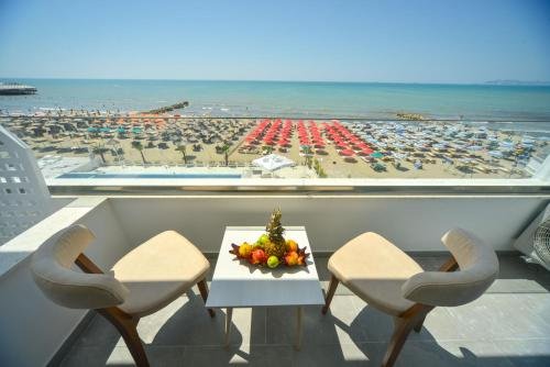 Hotel Elesio, Kavaje