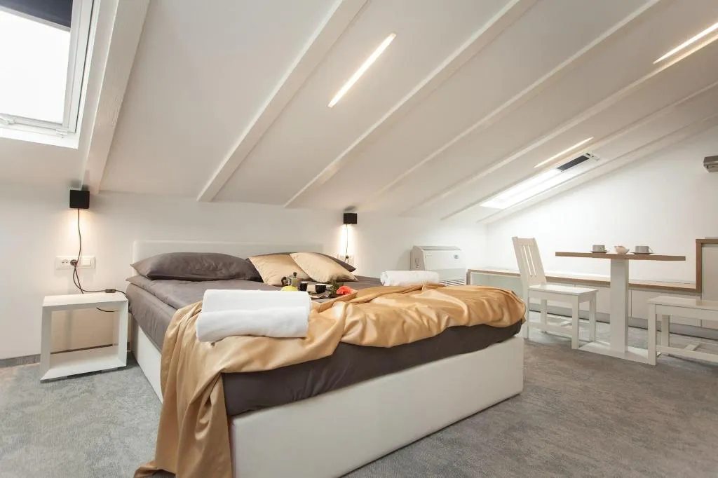 Room, Villa Castrum, Istria