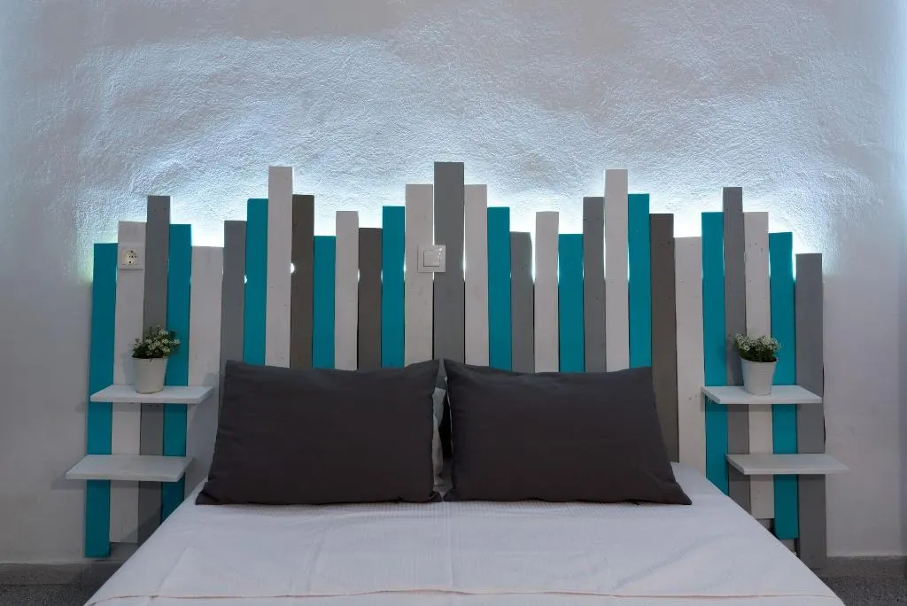 Room, Ikaros Hotel, Santorini