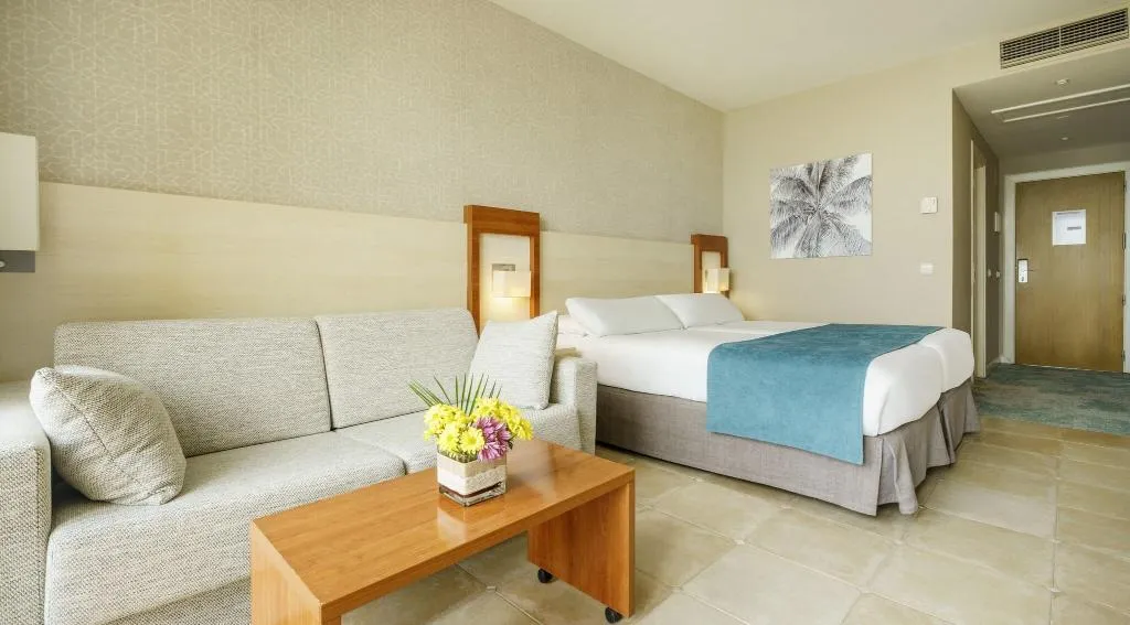 DOUBLE SINGLE USE SEA VIEW Room, Ilunion Fuengirola, Costa Del Sol