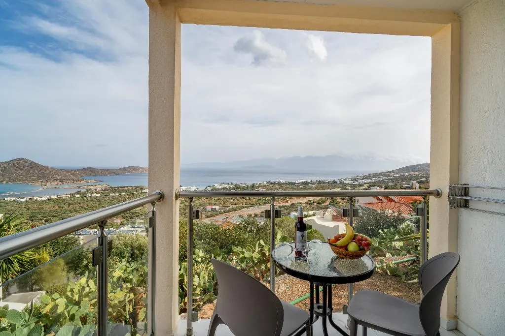 APARTMENT ONE BEDROOM Room, Elounda Residence Resort & Waterpark, Crete