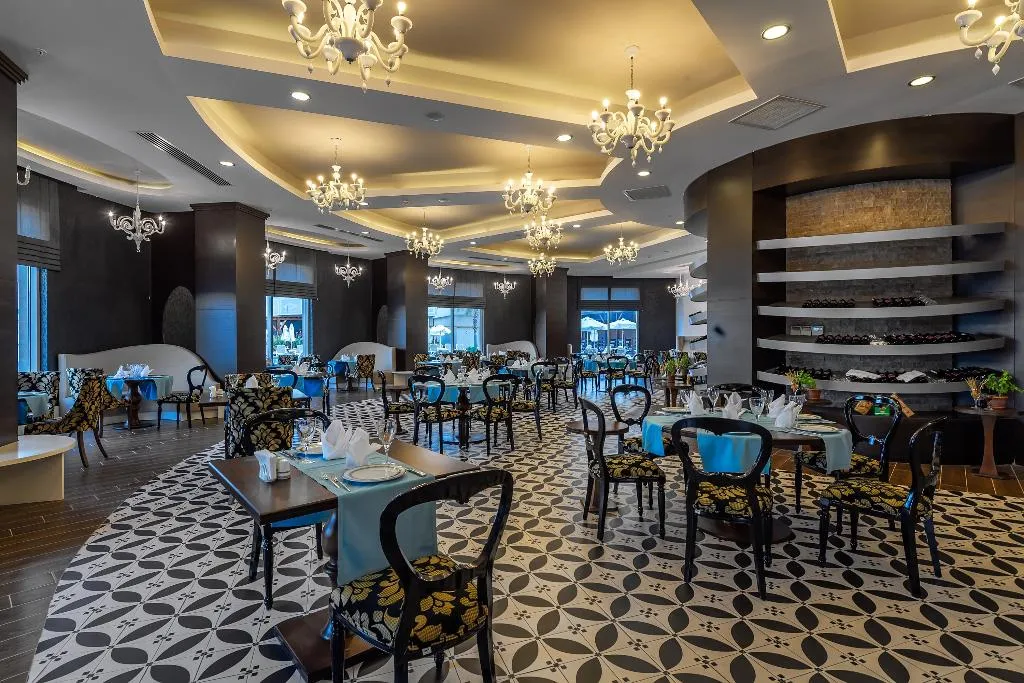 Restaurant, Kirman Belazur Resort & Spa, Antalya