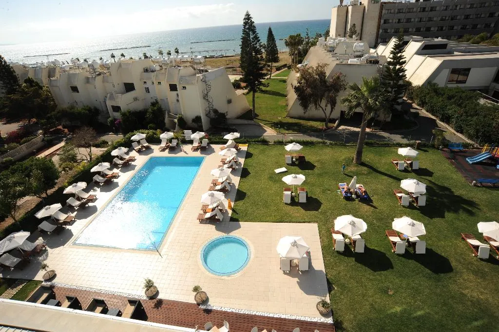 Pool, Frixos Suites Hotel Apts, Cyprus