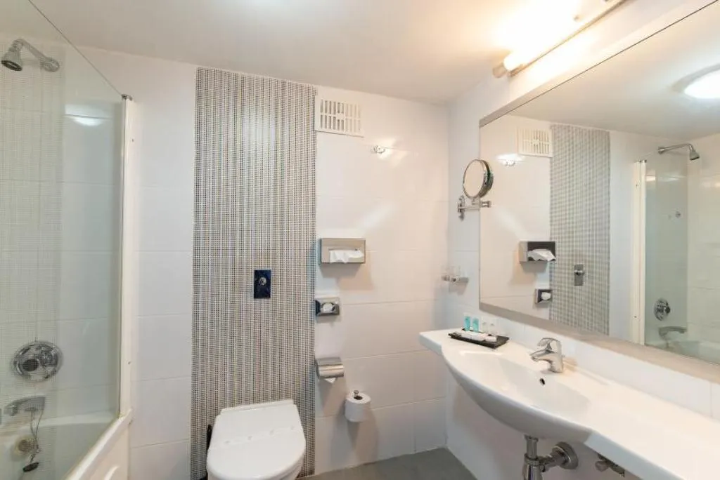 SINGLE ECONOMY Room, The Preluna Hotel, Malta
