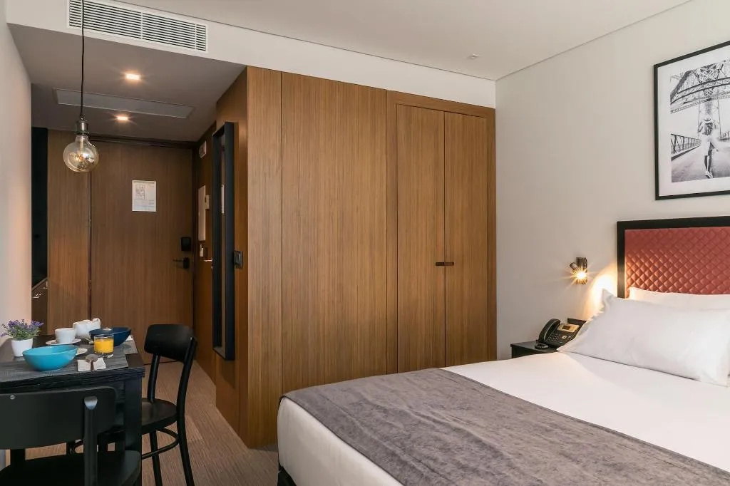 Room, Porto City House, Porto