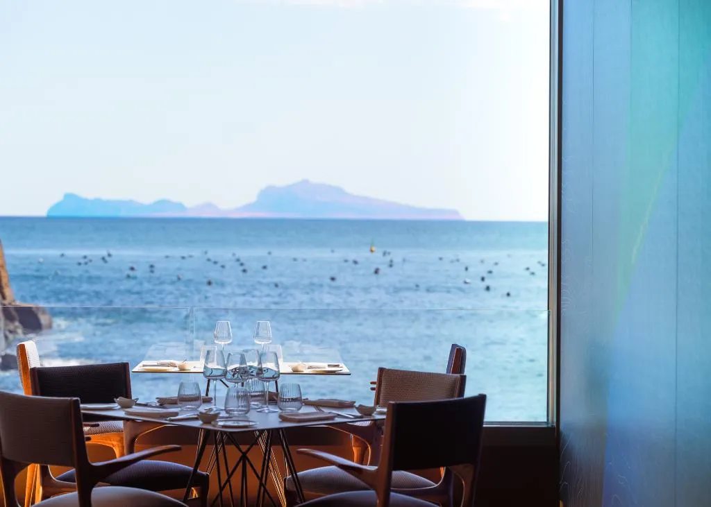 Restaurant, Royal Continental, Naples