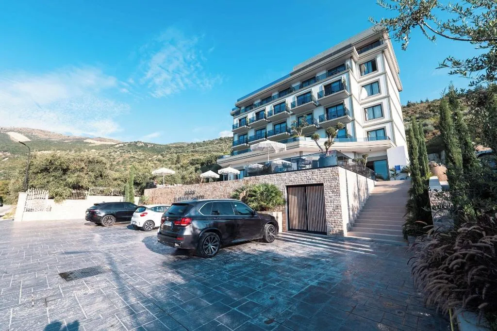 General view, Mazarine Hotel, Kavaje