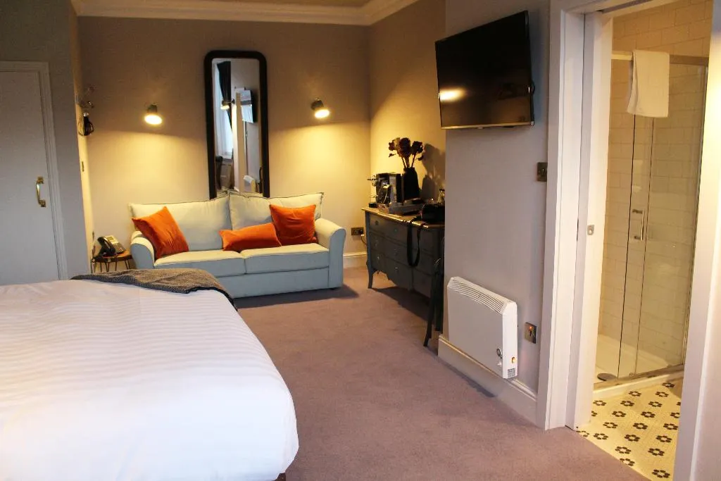 JUNIOR SUITE STANDARD Room, House Dublin, Dublin