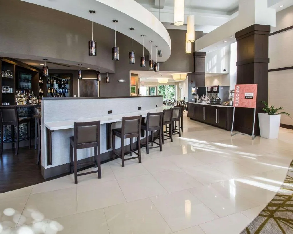 Bar, Comfort Suites Miami Airport North, Miami