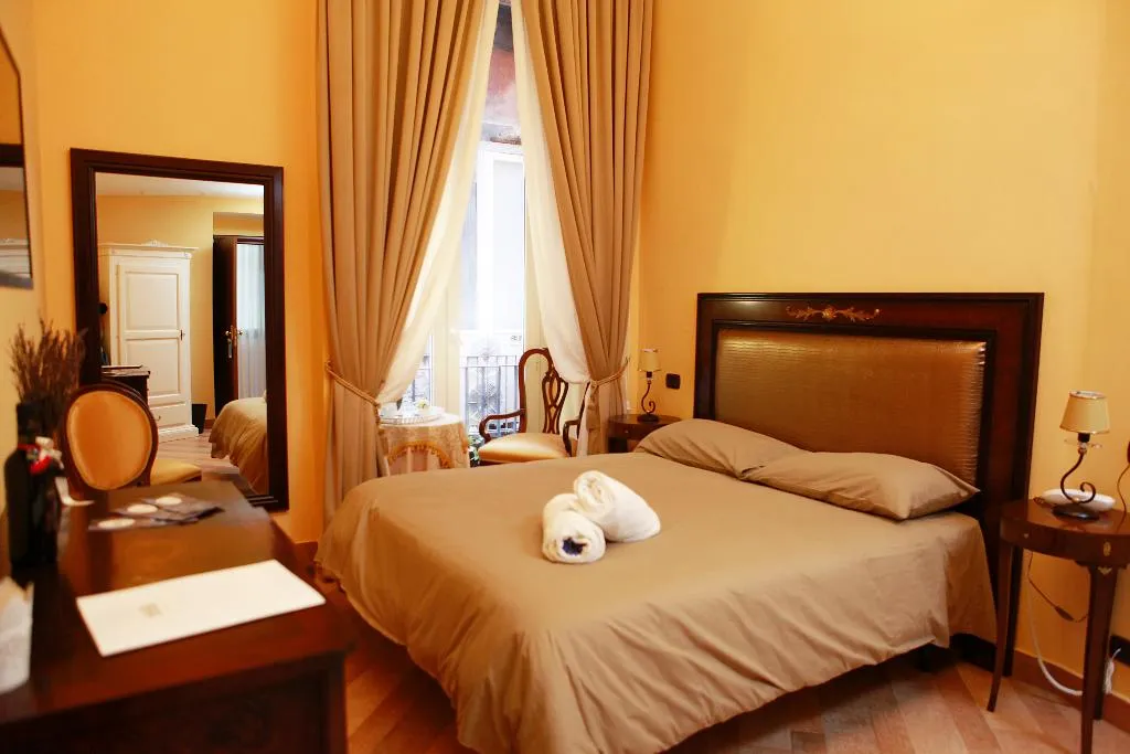 DOUBLE DELUXE Room, Lanfipe Palace, Naples