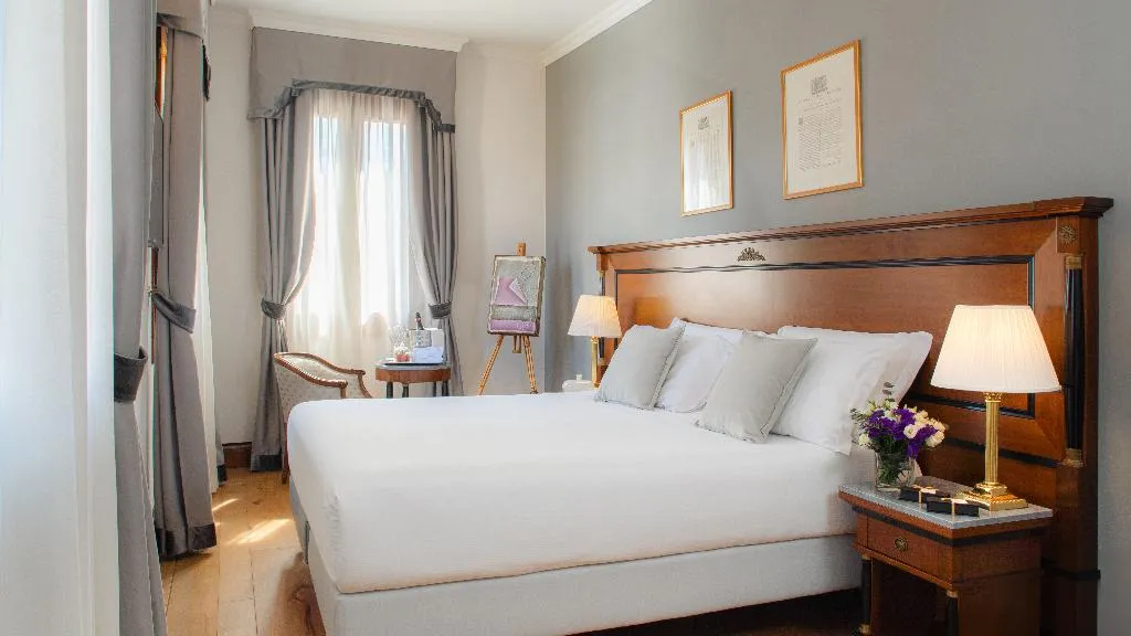 Double or Twin DELUXE Room, All'Angelo Art Hotel, Venice