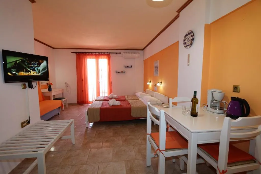 STUDIO STANDARD Room, Aris Studios, Crete