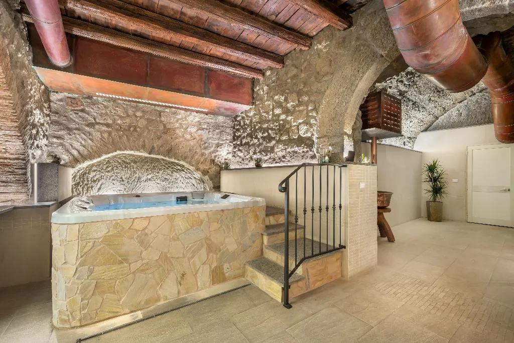 Sports and Entertainment, Palazzo Catalani Resort, Rome