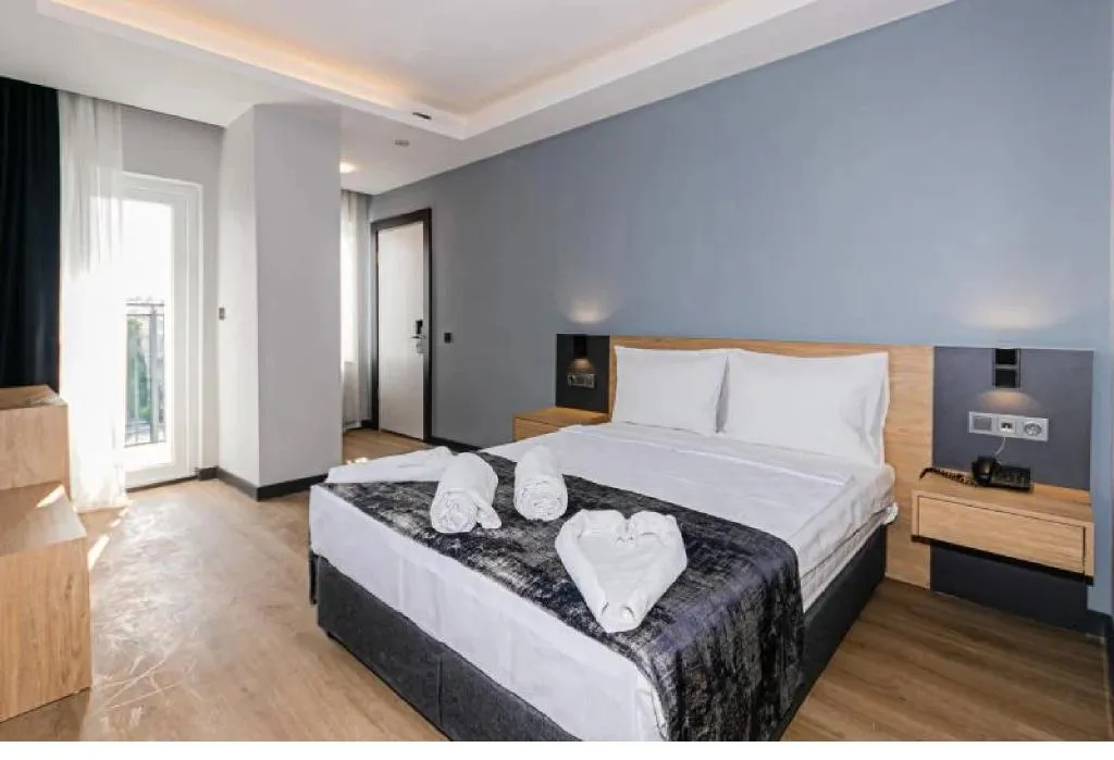 QUADRUPLE STANDARD Room, Lara World Hotel, Antalya