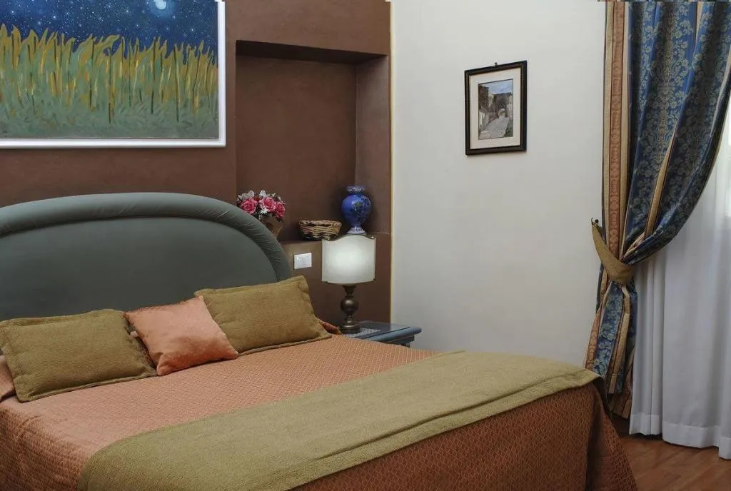 Room, Dante & Beatrice Relais, Florence